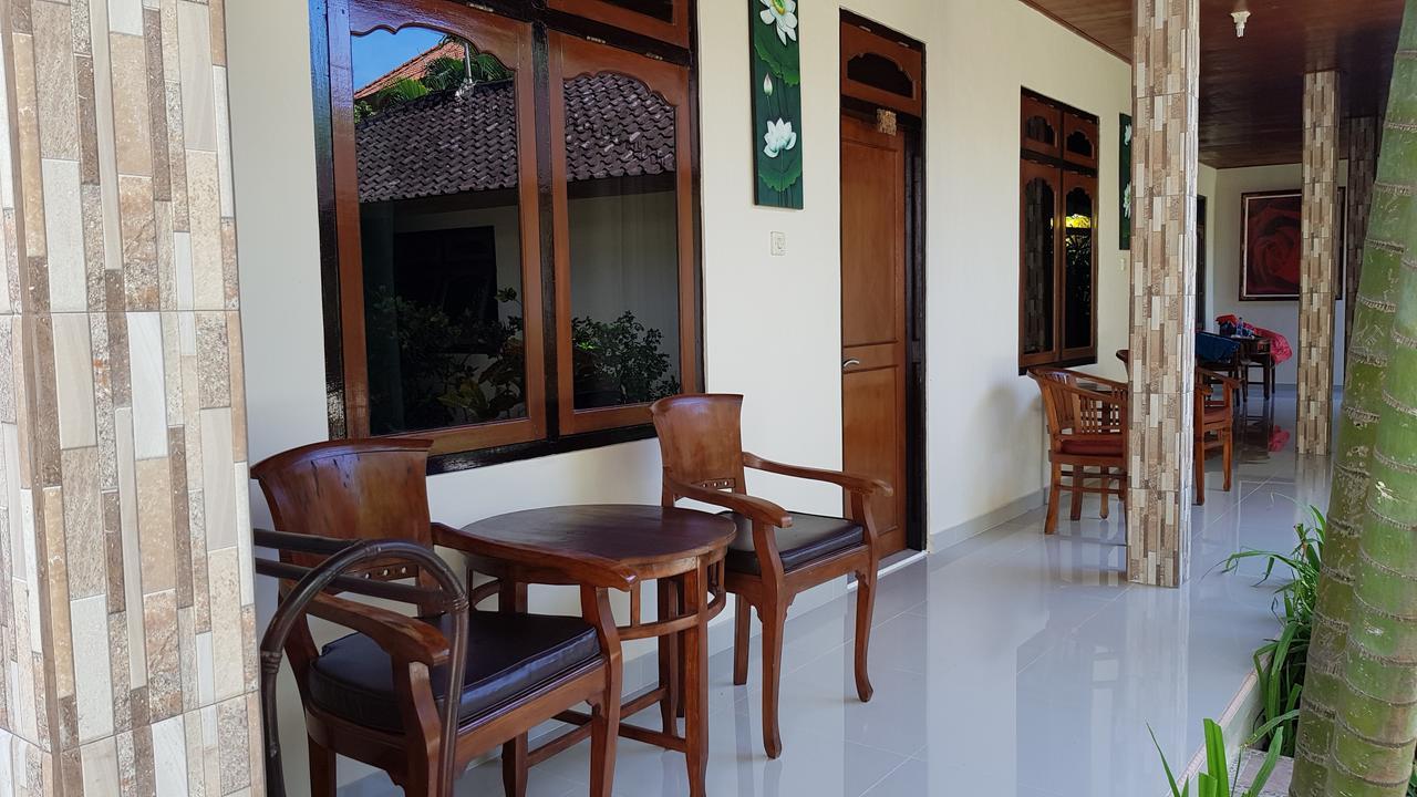 Kusnadi Hotel Legian Exterior foto